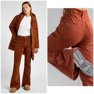 NWT Lee vintage modern high rise flare corduroy pants maple 30